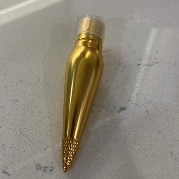 Christian Louboutin Red Lipstick with Gold Case - Picture 10 of 10